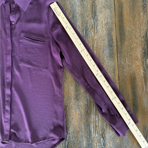 Ro & De Women’s Burgundy Wine Long Sleeve Button Down Shirt Blouse Size S - Picture 6 of 8